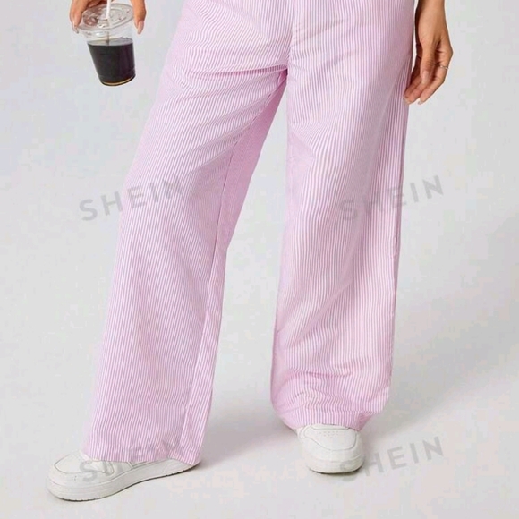 Pink striped pants - Picture 2 of 2